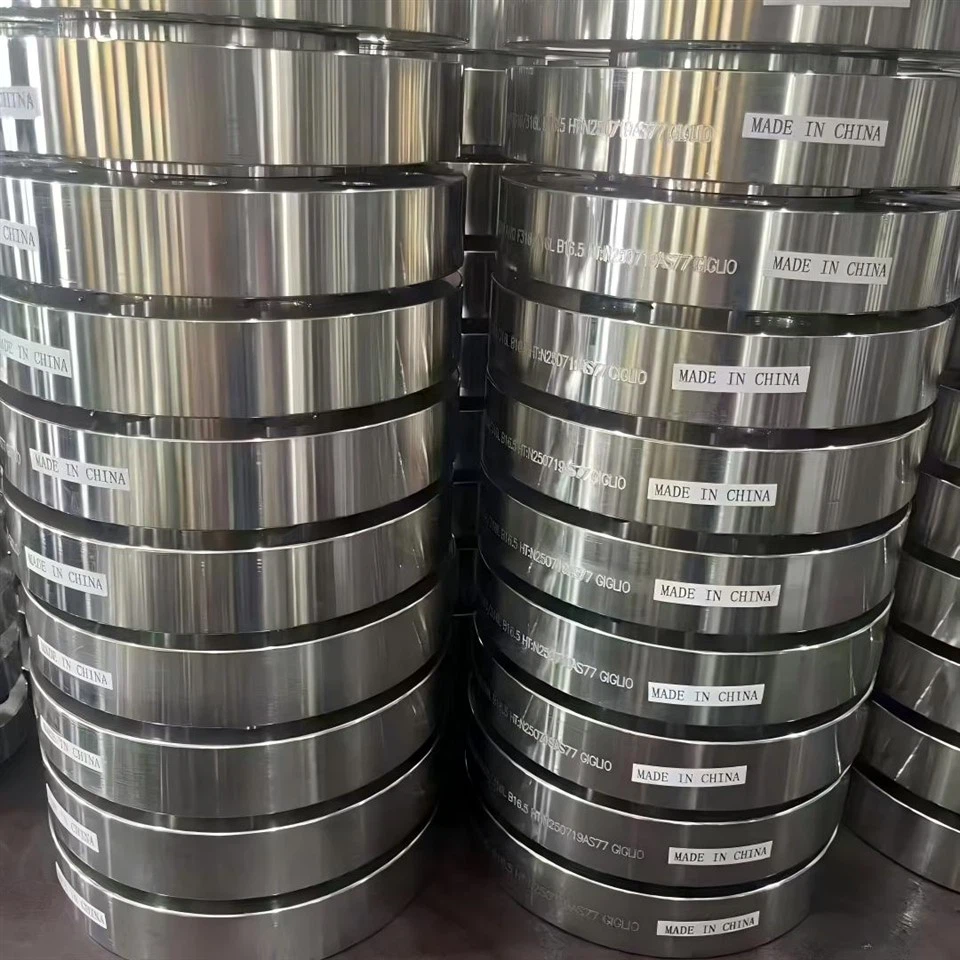 Made in China ASME B16.5 Weld Neck Raised Face (WNRF) Flange, SS316, 4" SCH40, Class 300