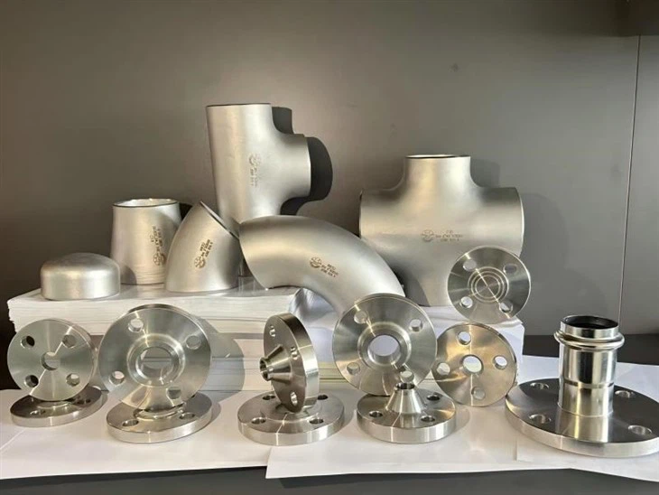 90E(L) 304 3INCH SCH10S ASME B16.9